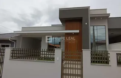 Casa com 3 quartos à venda na Rua Delfínio, 123, Bela Vista, Palhoça