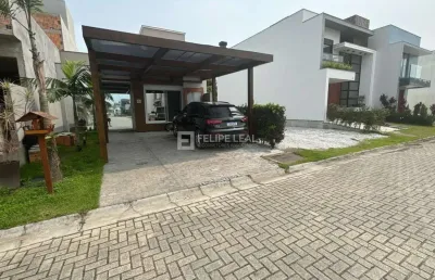 Casa com 3 quartos à venda na Avenida Wilson Castelo Branco, 700, Deltaville, Biguaçu