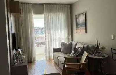 Apartamento com planejados de 02 dormitórios sendo 01 suíte, com elevador no bairro areias em são josé