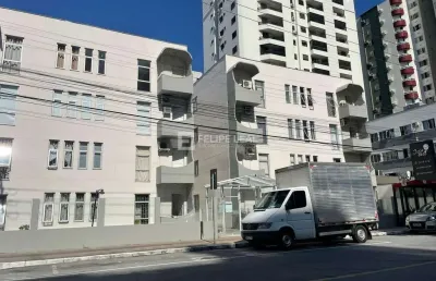 Apartamento com 2 quartos à venda na Avenida Delamar José Da Silva, 259, Kobrasol, São José