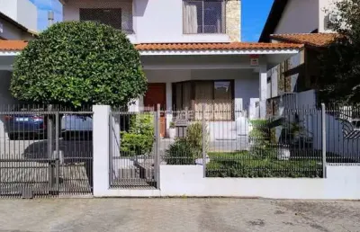 Casa com 4 quartos à venda na Rua Itapeva, 29, Itacorubi, Florianópolis
