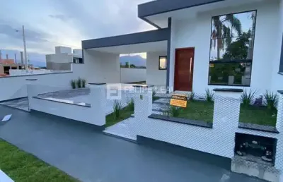 Casa com 3 quartos à venda na Rua Vidal Vicente Andrade, Sertão do Maruim, São José