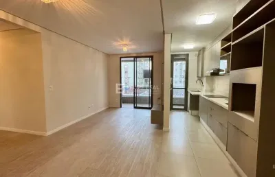 Apartamento com 3 quartos à venda na Rua Virgilino Ferreira de Souza, 211, Barreiros, São José