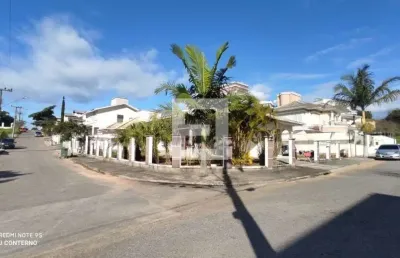 Casa com 3 quartos à venda na Rua Cambiúnas (Frente 874), 873, Pedra Branca, Palhoça