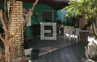 Casa com 3 quartos à venda na Rua São Francisco do Sul, 1753, Areias, São José