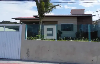 Casa com 3 quartos à venda na Rua João de Barro, 57, Serraria, São José