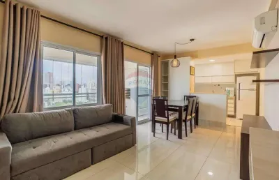 Re/max vende apartamento 91 m², 03 quartos (sendo 1 suíte), living para 2 ambientes, varanda gourmet, lavabo e 02 vagas cobertas, no taquaral.