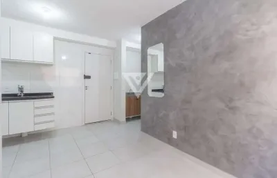 A 2 minutos do metrô! apartamento compacto, funcional e pronto para morar