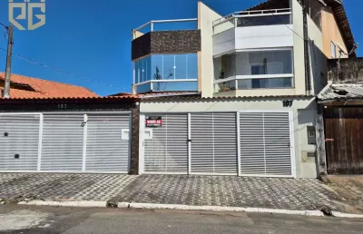 Mirim – sobrado triplex com terraço e churrasqueira a 200m da praia