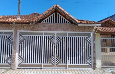 Casa geminada, 3 dorm, 1 suite, piscina, churrasqueira, 2 vagas, 5x33m, caiçara.