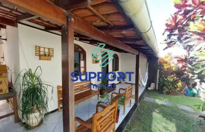 Casa com 3 quartos à venda na rua benedito rosa, 1011, itapebussu, guarapari por r$ 800.000