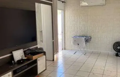 Condomínio esmeralda 78m² 02 quartos 01 banheiro 01 vaga -terreo