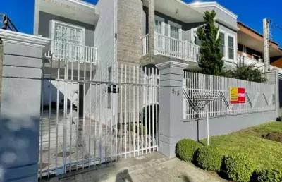 Casa com 3 quartos à venda na rua sezinando moro, 513, costeira, são josé dos pinhais por r$ 790.000