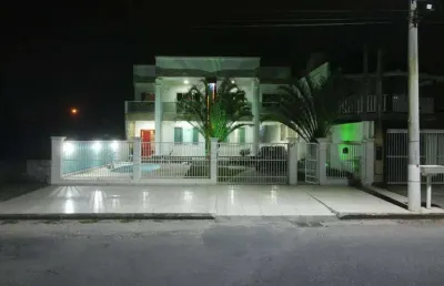 Casa com 4 quartos à venda na avenida beira mar, 717, centro, balneário gaivota, 300 m2 por r$ 2.200.000