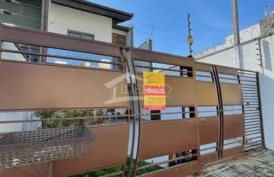 Casa com 3 quartos à venda na rua pará, 207, boneca do iguaçu, são josé dos pinhais por r$ 980.000