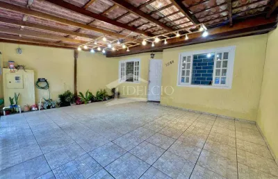 Casa com 3 quartos à venda na rua professora ernestina de macedo souza, 2236, afonso pena, são josé dos pinhais por r$ 430.000