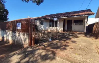 Casa com 5 quartos à venda na Rua dos Estudantes, 336, Conjunto Residencial Santa Terezinha (Iguatemi), Maringá