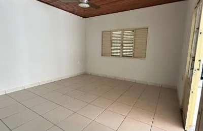 Casa jd imperial, 02 suíte, 01 quarto, 02 garagem - valor  2.400,00