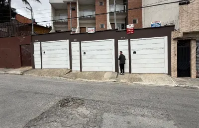 Casa frontal com 3 dormitórios e 1 suíte , acabamento completo
