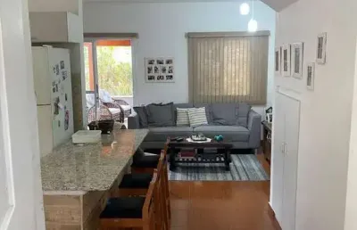 Sobrado em condomínio à venda com 3 dormitórios, 2 vagas de garagem, com 115 m² - jardim são pedro (mogi das cruzes)