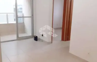 Apartamento / 2 dormitórios / 1 vaga / porto cruzeiro / protásio alves / rs