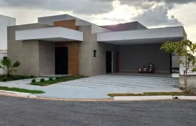 Casa de condomínio para venda possui 213 metros quadrados com 3 quartos