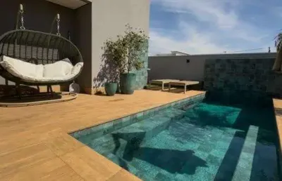 Casa de condomínio térrea para venda com 255 metros quadrados com 3 quartos