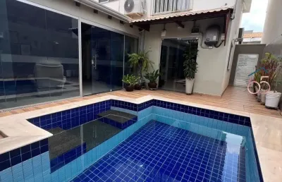 Linda casa sobrado no condominio flor do cerrado em cuiabá-mt.