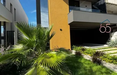 Linda casa sobrado no condominio florais do parque, morada dos nobres em cuiabá-mt.