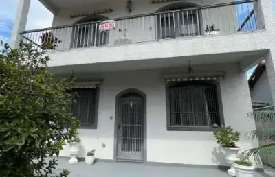 Casa com 4 quartos à venda na rua das artes, bangu, rio de janeiro, 150 m2 por r$ 595.000