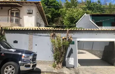 Casa em condomínio fechado com 3 quartos à venda na rua tangará da serra, bangu, rio de janeiro, 185 m2 por r$ 1.400.000