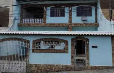 Casa com 4 quartos à venda na rua cândido vianna de lima, bangu, rio de janeiro, 150 m2 por r$ 670.000