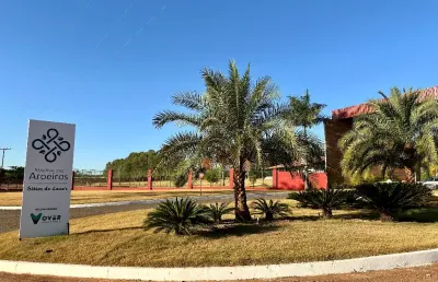 Lote com vista privilegiada em condomínio de chácaras