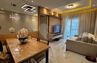 Apartamento 2 dormitórios com suíte a venda próximo ao metrô