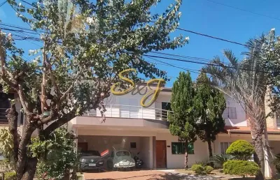 Casa sobrado com três suites a venda no parque brasil 500- cond. okinawa - paulínia sp