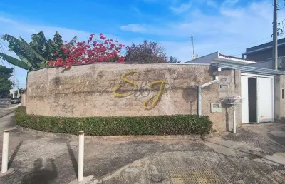 Excelente casa a venda de esquina, com 2 dormitórios, sendo uma suíte, bairro jardim santa monica ao lado do campo dos amarais, paulínia/sp