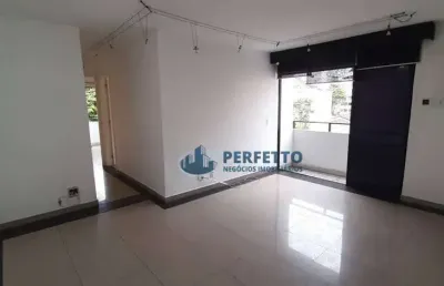 Laranjeiras - 2 quartos com vaga de garagem -730 mil