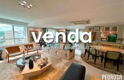 Apto - 203m2 - alto padrão - 3 suítes - escritório - dependência - 3 vagas  - carregamento veicular