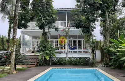 Linda casa a apenas 50 metros da areia – litoral norte de são paulo