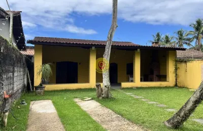 Casa ampla a 150 metros da praia – conforto e localização privilegiada