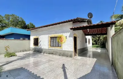 Casa a 500 metros da praia – ideal para moradia ou veraneio