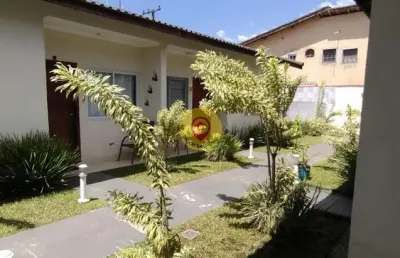 Casa em condomínio fechado com apenas 7 casas – aconchego e lazer garantido