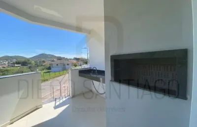 Apartamento térreo à venda em garopaba-sc, bairro ambrósio: 2 quartos, 1 suíte, 3 salas, 2 banheiros, 1 vaga e 97m²!