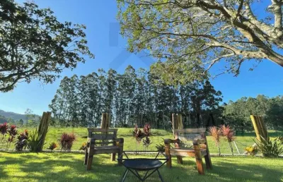 Sitio de luxo na penha, imbituba-sc: 3 quartos, 1 suite, 3 salas, 1 banheiro, 1 vaga de garagem, 7.000m² de área. venda e locação!