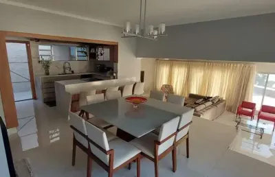 Casa com 4 quartos à venda na rua das embaúbas, 200, centro, florianópolis por r$ 2.500.000