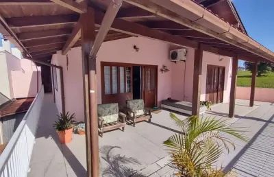 Casa com 4 quartos à venda na rua josé roberto da silva andreani, 10, serraria, são josé por r$ 750.000