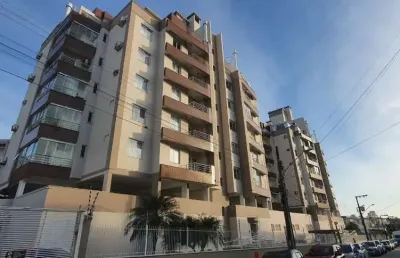 Apartamento com 2 quartos à venda na rua kurt rantour, 330, capoeiras, florianópolis por r$ 470.000