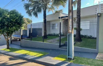Casa com 3 quartos à venda na Vila Morangueira, Maringá 