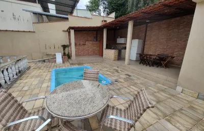 Casa com 5 quartos à venda no São Mateus, Juiz de Fora 