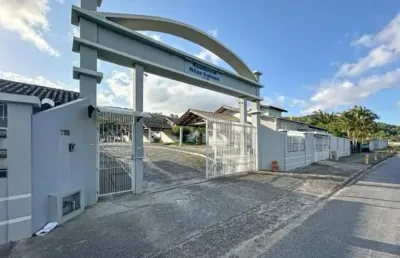 Casa em condomínio fechado com 2 quartos à venda na Rua João Honorato da Silveira, 1, Forquilhas, São José